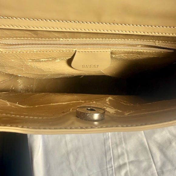 Gucci Cream Shoulder Bag - Picture 8 of 10